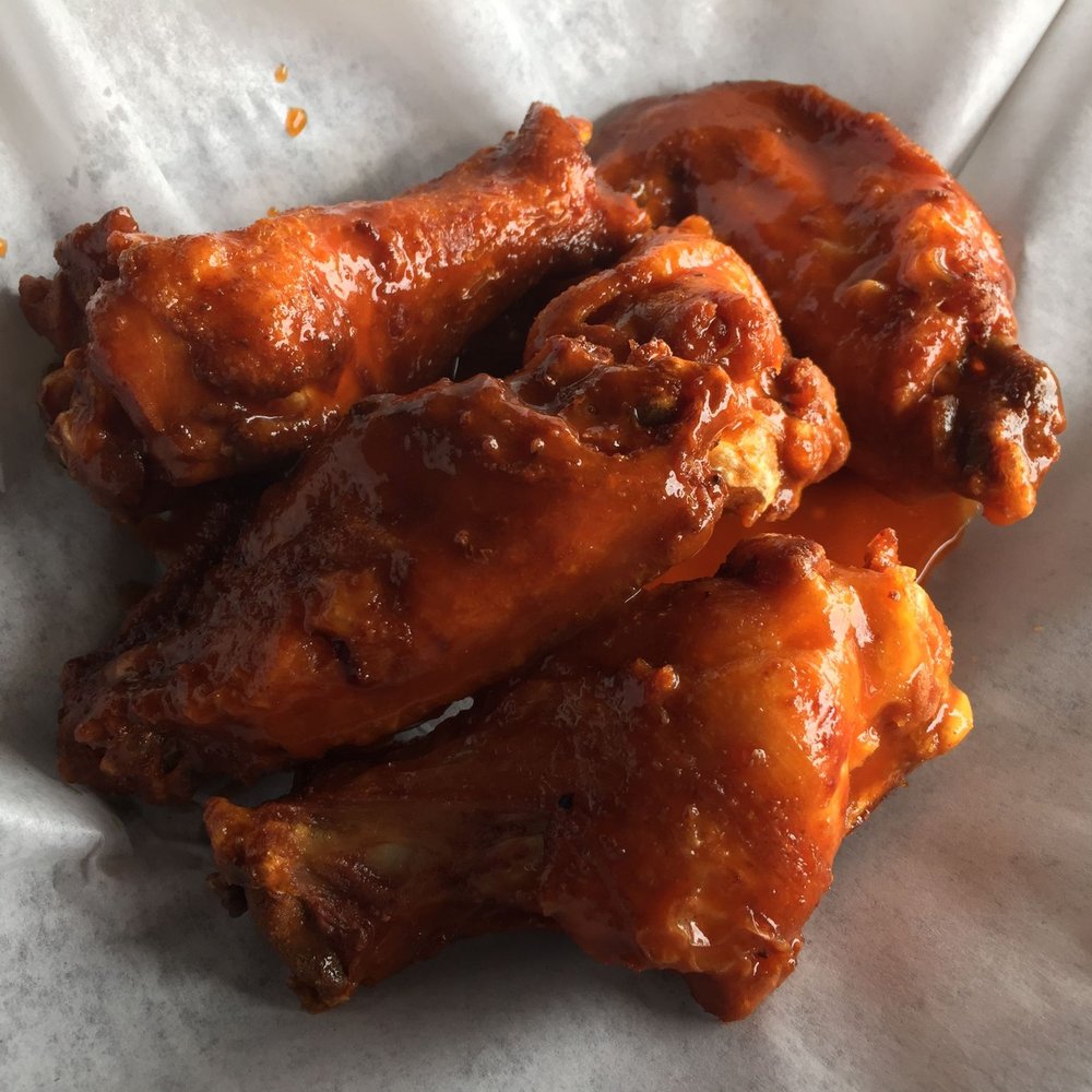 Freddy's Bar & Grill - Music Venues Near Me - Clinton Township, Michigan