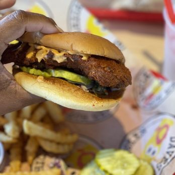 Dave's Hot Chicken - Slider - Chicken Shop Near Me - Port Hueneme, California Dave's Hot Chicken - Slider - Chicken Shop Near Me - Port Hueneme, California
