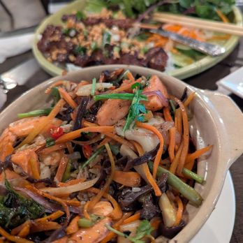 Brothers Bistro - Seafood clay pot and beef spring rolls - Vietnamese Near Me - Springfield, Virginia Brothers Bistro - Seafood clay pot and beef spring rolls - Vietnamese Near Me - Springfield, Virginia
