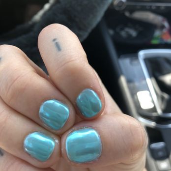 La Venice Nails & Spa - Bad no chip manicure - Nail Salons Near Me - Geneva, Illinois