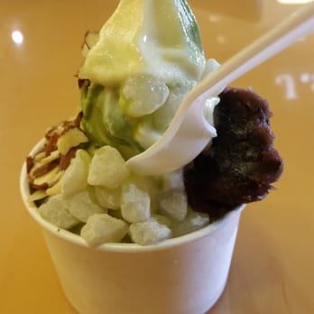 Hamadaya Bakery - mix up $3.50 with 3 toppings $1.25 - Bakeries Near Me - Irvine, California