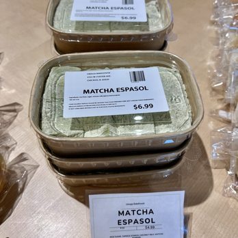 Umaga Bakehouse - Matcha Espasol - Bakeries Near Me - Chicago, Illinois