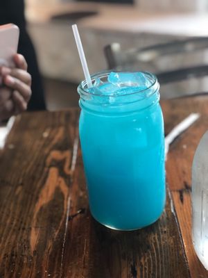 Lo-Lo's Chicken & Waffles by null