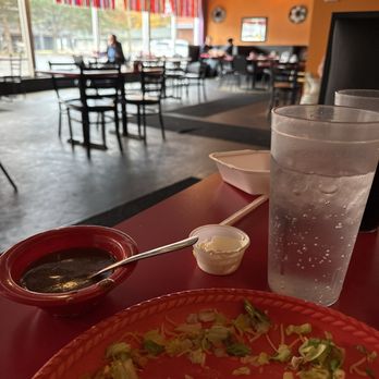 Pinatas Mexican Smoke house - Smokehouse Near Me - Port Huron, Michigan