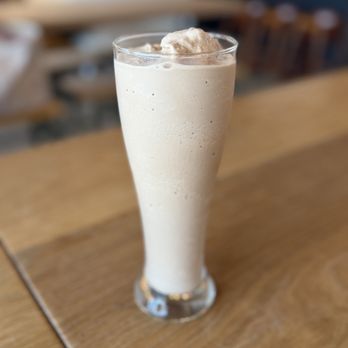 Super Duper Burgers - Swirl shake - Burgers Near Me - Daly City, California Super Duper Burgers - Swirl shake - Burgers Near Me - Daly City, California