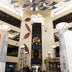 The Physicians Spine & Rehabilitation Specialists: Sandy Springs - 5730 Building main lobby
