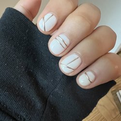 Gel manicure