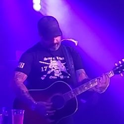 Sons of Liberty Gun Works - Aaron Lewis