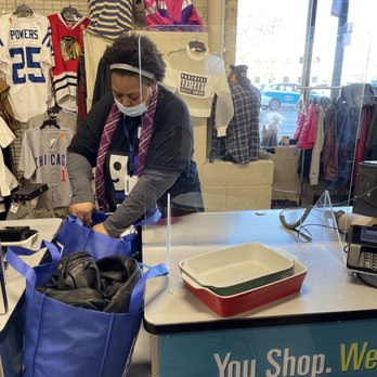 Goodwill Store & Donation Center - Used, Vintage & Consignment Near Me - Chicago, Illinois
