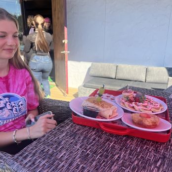 Feel Good Cafe - Patio, burrito, celebration pancake nachos - Breakfast & Brunch Near Me - Custer, South Dakota Feel Good Cafe - Patio, burrito, celebration pancake nachos - Breakfast & Brunch Near Me - Custer, South Dakota