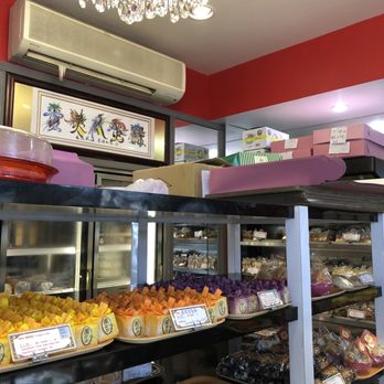 Nini Bakery - Bakeries Near Me - Rowland Heights, California