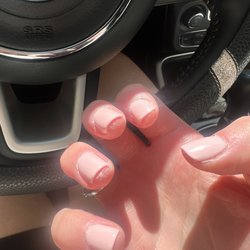 Stacy Nails - Nails not cleaned up