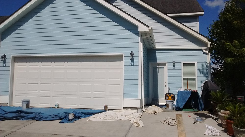 Slide of Guys & A Truck