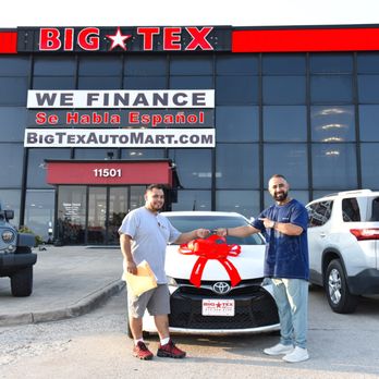 Big Tex Auto Mart - Bienvenidos a la Familia de Big Tex Automart ,
Recuerda aqui te aprobamos Sin Licencia Ni Seguro Social Ni Credito - Used Car Dealers Near Me - Dallas, Texas