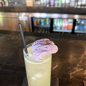 Dearly Beloved - Cocktail Bars Near Me - Chicago, Illinois