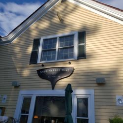 Snug Harbor Wine