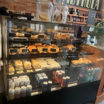 Victrola Coffee Roasters - Pastry shelf - Coffee Roasteries Near Me - Seattle, Washington Victrola Coffee Roasters - Pastry shelf - Coffee Roasteries Near Me - Seattle, Washington