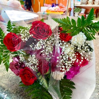 Litsa's Flowers - Florists Near Me - Sacramento, California Litsa's Flowers - Florists Near Me - Sacramento, California