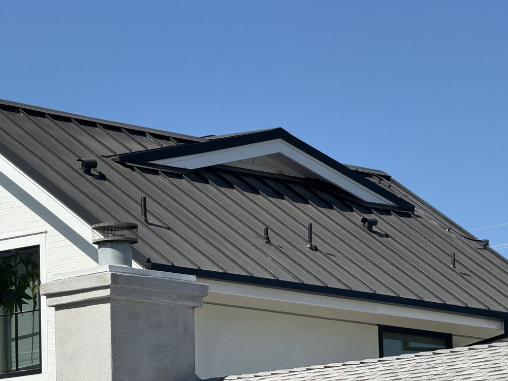 Slide of Premier Building & Design