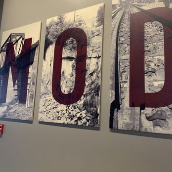 MOD Pizza - Decor - Pizza Near Me - Rocklin, California MOD Pizza - Decor - Pizza Near Me - Rocklin, California
