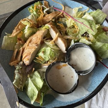 The Tipsy Oak - Southwest Chicken Salad - Gastropubs Near Me - Arlington, Texas The Tipsy Oak - Southwest Chicken Salad - Gastropubs Near Me - Arlington, Texas
