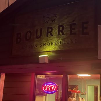 Bourrée - Entrance - Chicken Wings Near Me - New Orleans, Louisiana