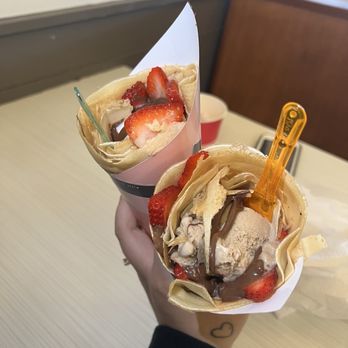 Sweet Berry - Ice Cream & Frozen Yogurt Near Me - Fairfax, Virginia