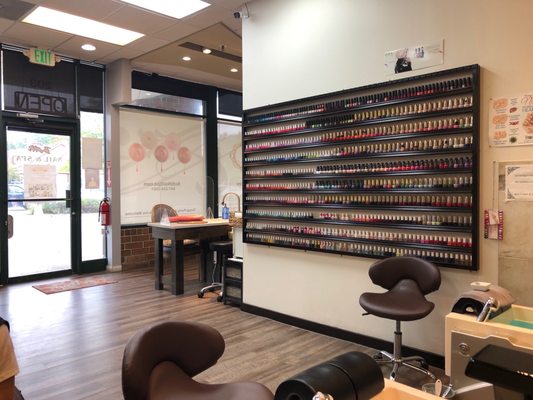 Botti Nail Spa 3 Waukegan Rd Lake Bluff Il Manicurists Mapquest