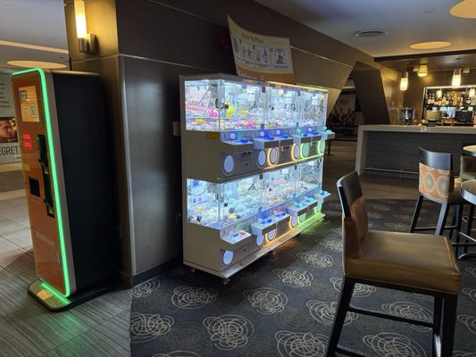 AMC DINE-IN 600 North Michigan 9 by null