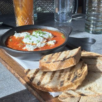 The Wheel - New American Near Me - Stamford, Connecticut