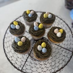 The Sunflower Treats And Coffee - Easter Cupcakes