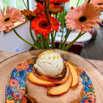 Lantern Donuts - I had the Peachy King. - Donuts Near Me - Coeur d'Alene, Idaho Lantern Donuts - I had the Peachy King. - Donuts Near Me - Coeur d'Alene, Idaho