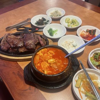 Pine Tree House - Kimchi tofu soup, galbi - Korean Near Me - Sacramento, California Pine Tree House - Kimchi tofu soup, galbi - Korean Near Me - Sacramento, California