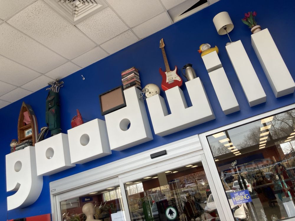 GOODWILL 13 Reviews 165 Federal Rd, Brookfield, Connecticut