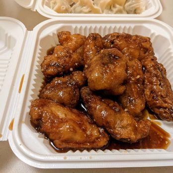 Pho Le - Pong pong chicken wings - Chinese Near Me - Berkeley, California Pho Le - Pong pong chicken wings - Chinese Near Me - Berkeley, California