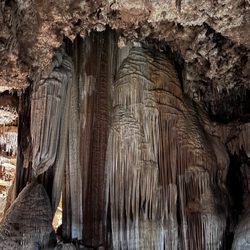 Meramec Caverns