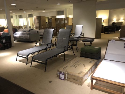 MACY’S FURNITURE CLEARANCE CENTER - Updated January 2026 - 2700 ...