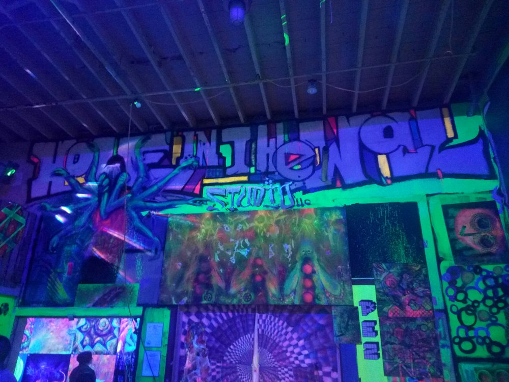 Hole In the Wall Art Studio