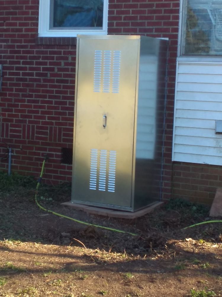 Slide of Roofing Specialist