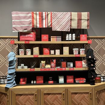 Salt & Straw - Merchandise - Ice Cream & Frozen Yogurt Near Me - Gilbert, Arizona Salt & Straw - Merchandise - Ice Cream & Frozen Yogurt Near Me - Gilbert, Arizona