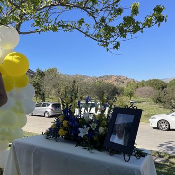 Reardon Simi Valley Funeral Home - Flowers and photograph - Funeral Services & Cemeteries Near Me - Simi Valley, California