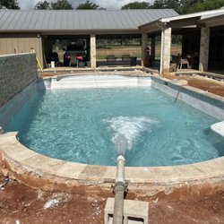 Paradiso Custom Pools