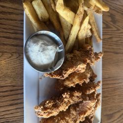 State & Main Kitchen & Bar - Fried Chicken Tenders