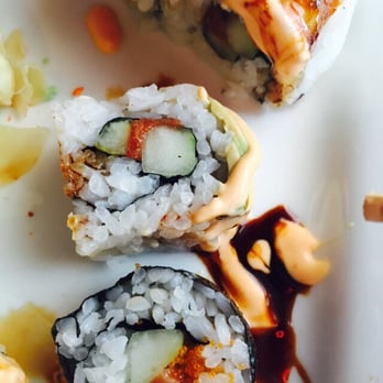 Park Harvey Sushi - Top piece is a $14 Kawaii roll and bottom is a $7 lady love roll. Slap some avocado, spicy mayo and one tiny piece of tuna=x2$$$ - Sushi Bars Near Me - Oklahoma City, Oklahoma