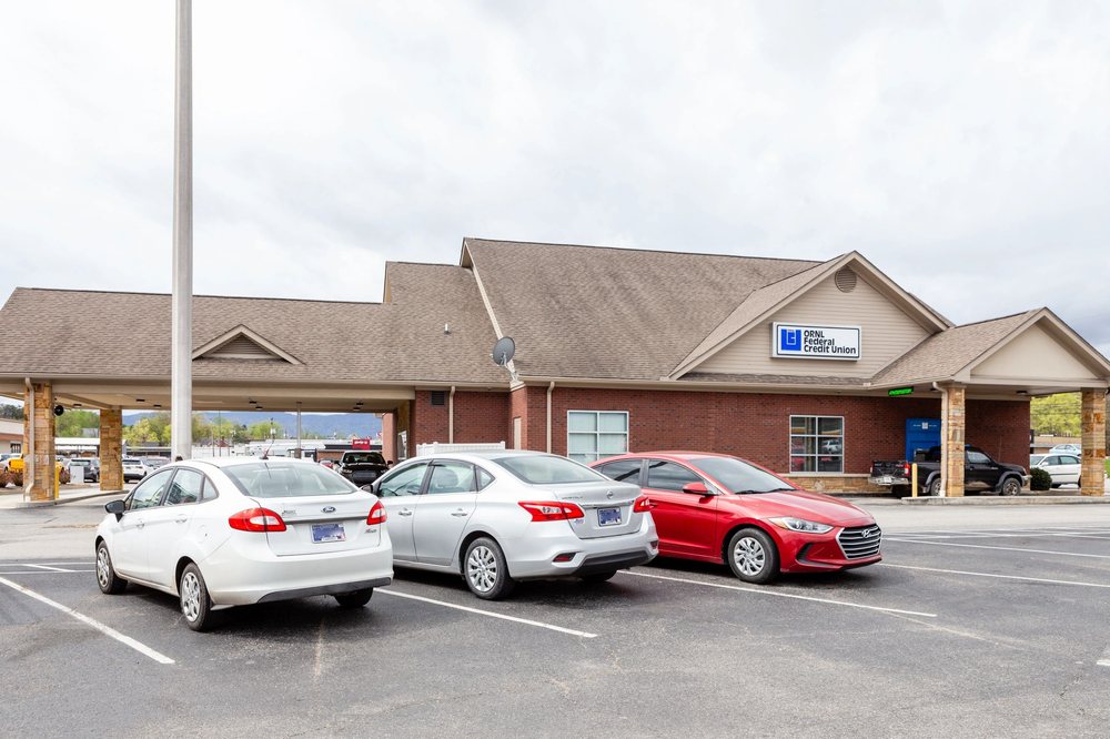 WOODSON’S MALL FOOD CITY CENTER Updated September 2024 10 Photos