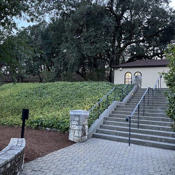 Beringer Vineyards - Wineries Near Me - St. Helena, California