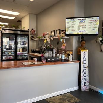 Bee’s Boba - Front entrance when you walk in - Bubble Tea Near Me - Clearwater, Florida