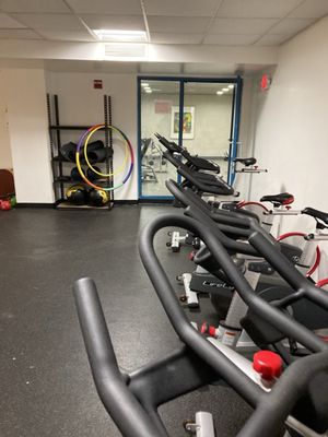 Chelsea Pool by null