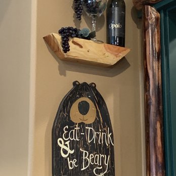 Black Bear Diner Fresno - Some cute decorations inside the restaurant! - Diners Near Me - Fresno, California Black Bear Diner Fresno - Some cute decorations inside the restaurant! - Diners Near Me - Fresno, California
