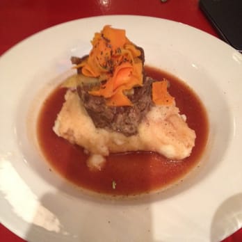The Senator - Braised Short Ribs - Breakfast & Brunch Near Me - Toronto, Ontario